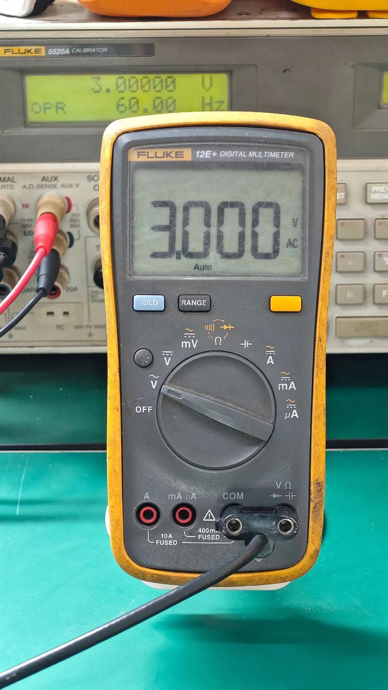 专业维修与校准Fluke 15B数字万用表 仪器仪表维护指南